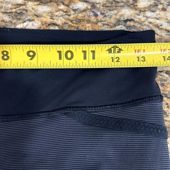 LULULEMON Athletica Run: Pace Crop Active Leggings Stripe Black Size 6 - Picture 6 of 8